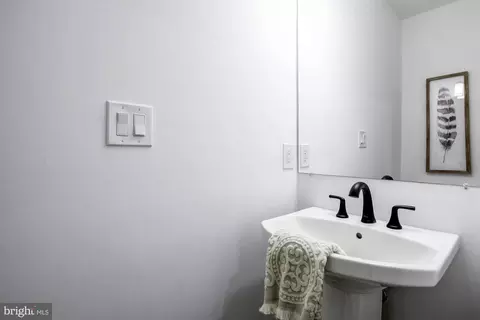 1732 Montello Ave NE #2, Washington, DC 20002 photo 8