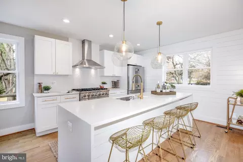 3017 16th St NE, Washington, DC 20018 photo 8