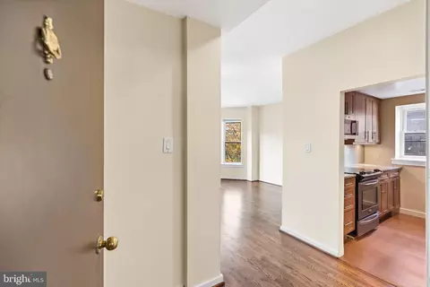 1931 17th St NW #301, Washington, DC 20009