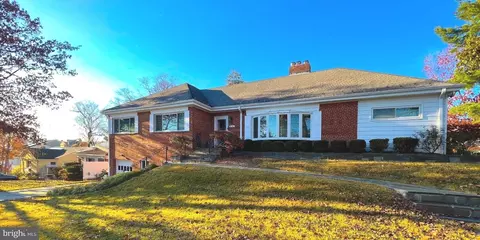 2801 Kanawha St NW, Washington, DC 20015