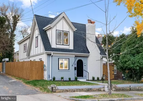 2505 Palmer Pl SE, Washington, DC 20020