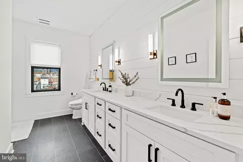 610 I St NE #610, Washington, DC 20002 photo 31