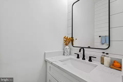 610 I St NE #610, Washington, DC 20002 photo 15