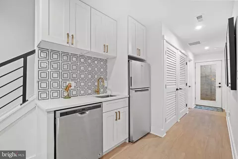 610 I St NE #610, Washington, DC 20002 photo 39