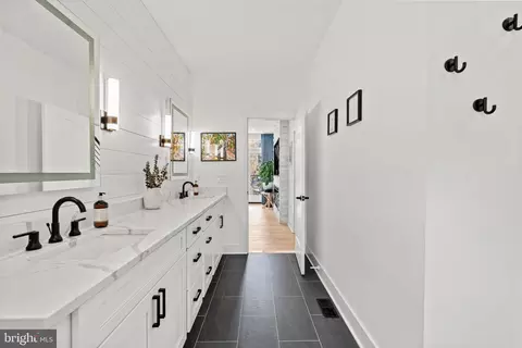 610 I St NE #610, Washington, DC 20002 photo 32