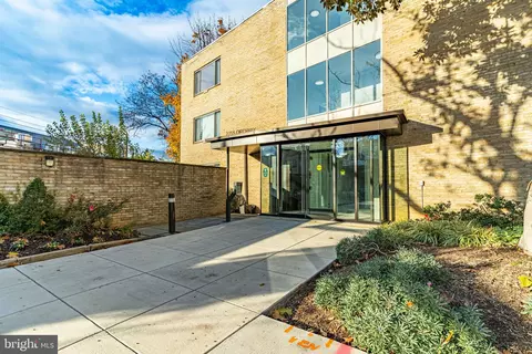 2755 Ordway St NW #105, Washington, DC 20008