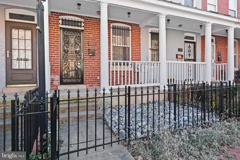 428 Oakdale Pl NW, Washington, DC 20001