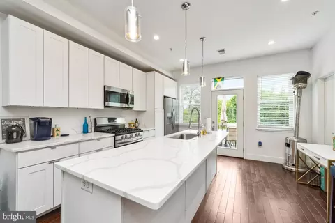 2467 Elvans Rd SE, Washington, DC 20020 photo 12