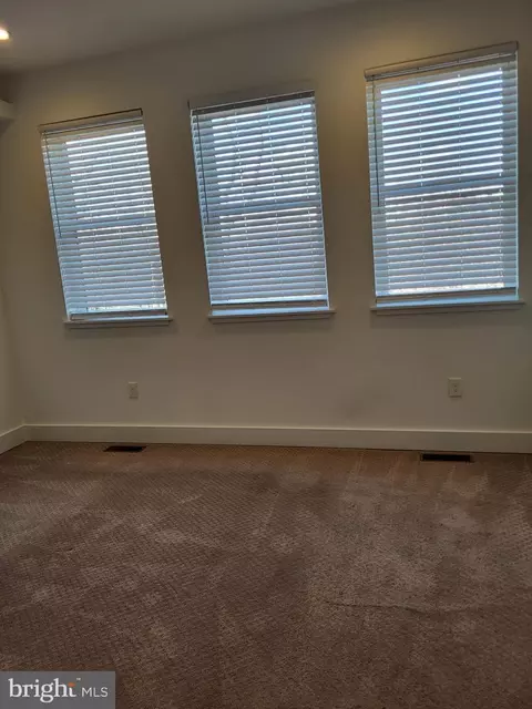 2467 Elvans Rd SE, Washington, DC 20020 photo 39