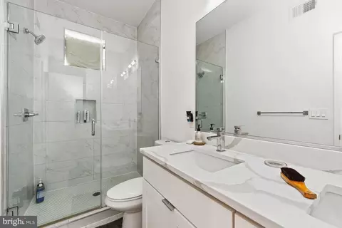 2467 Elvans Rd SE, Washington, DC 20020 photo 17