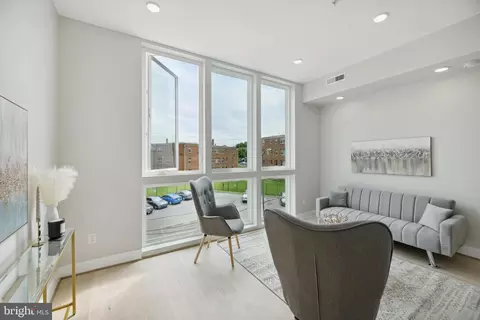 2213 M St NE #10, Washington, DC 20002 photo 5