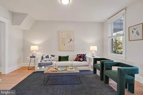 323 L St NE, Washington, DC 20002 photo 5