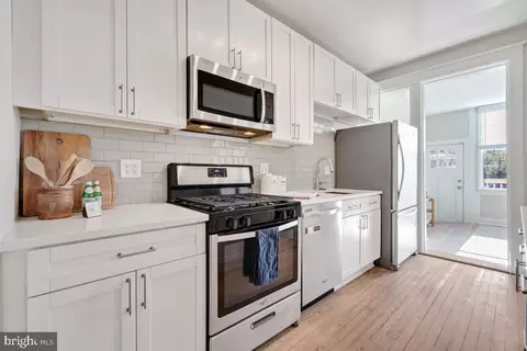323 L St NE, Washington, DC 20002 photo 11