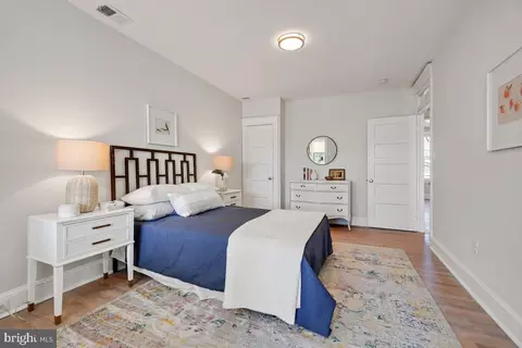 323 L St NE, Washington, DC 20002 photo 27