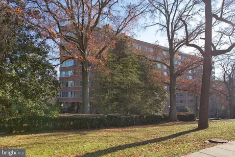 4200 Cathedral Ave NW #508, Washington, DC 20016