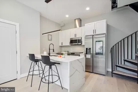 2213 M St NE #14, Washington, DC 20002 photo 5