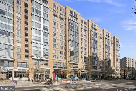 475 K St NW #606, Washington, DC 20001