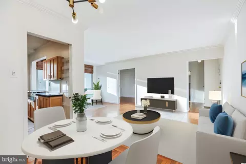 4200 Cathedral Ave NW #516, Washington, DC 20016