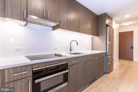 1211 Van St SE #407, Washington, DC 20003 photo 3