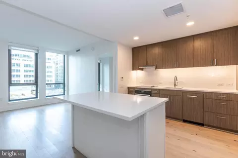 1211 Van St SE #407, Washington, DC 20003 photo 2