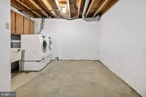 1340 L St SE, Washington, DC 20003 photo 44