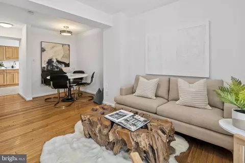 1340 L St SE, Washington, DC 20003 photo 21