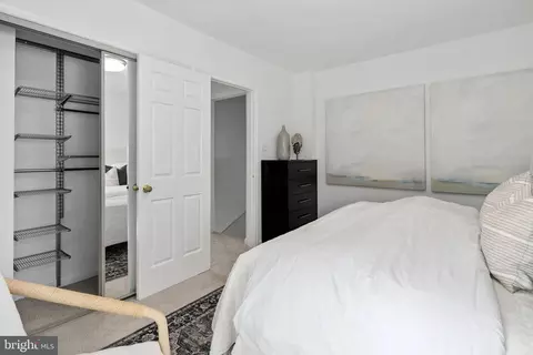 1340 L St SE, Washington, DC 20003 photo 37