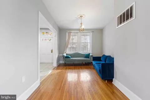 10 Franklin St NE, Washington, DC 20002 photo 3