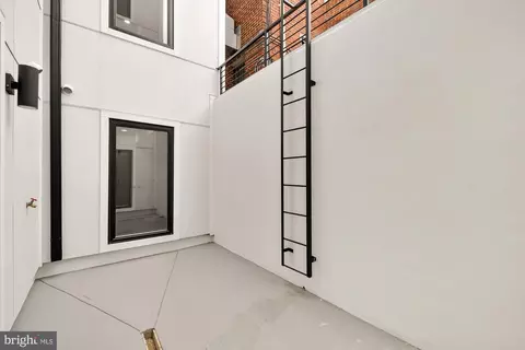 Entry Way - 1006 Florida Ave NE #C102, Washington, DC 20002 photo 5 of 5