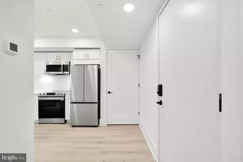 Kitchen - 1006 Florida Ave NE #C102, Washington, DC 20002 photo 6 of 7