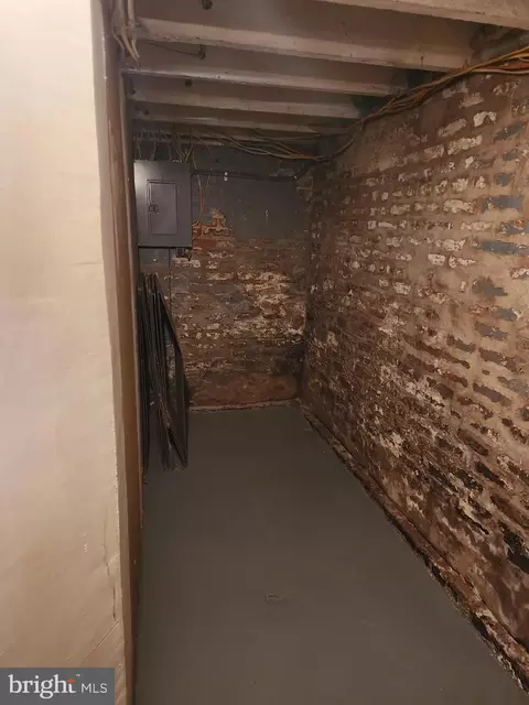 737 Gresham Pl NW, Washington, DC 20001 photo 29