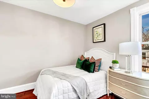 Bedroom - 1314 Emerald St NE, Washington, DC 20002 photo 7 of 10
