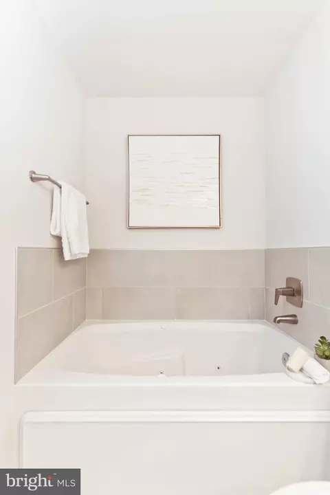 50 Florida Ave NE #919, Washington, DC 20002 photo 18