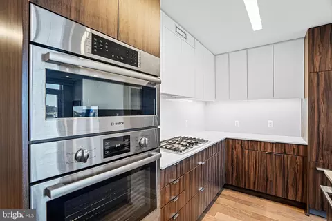 37 L St SE #304, Washington, DC 20003 photo 21