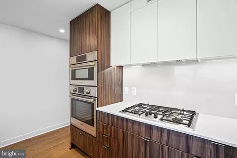 37 L St SE #304, Washington, DC 20003 photo 20