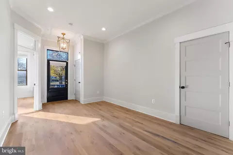 504 C St NE #3, Washington, DC 20002 photo 8