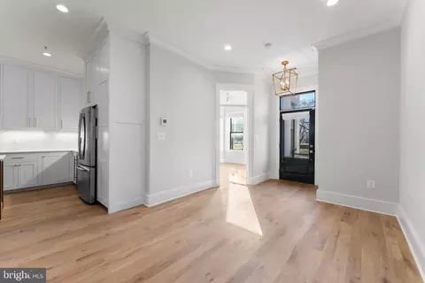 504 C St NE #3, Washington, DC 20002 photo 7