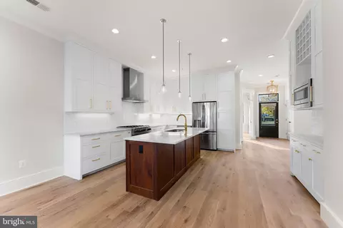 504 C St NE #3, Washington, DC 20002 photo 10