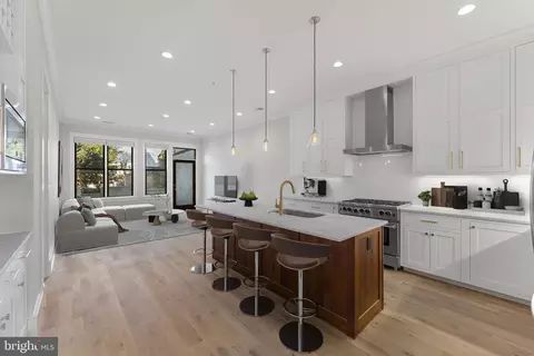 504 C St NE #3, Washington, DC 20002 photo 15