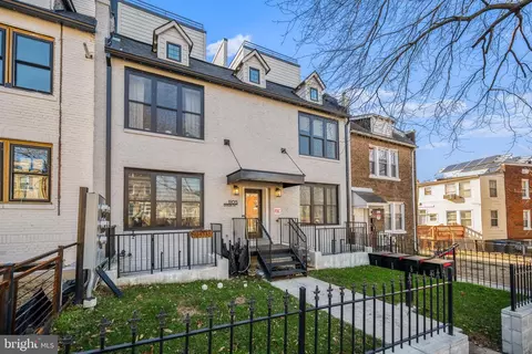 1105 Queen St NE #4, Washington, DC 20002 photo 3