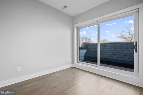 1105 Queen St NE #4, Washington, DC 20002 photo 26