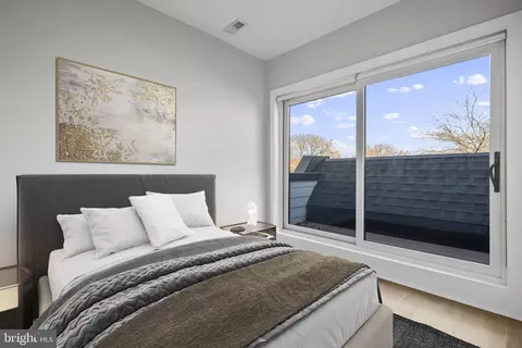 1105 Queen St NE #4, Washington, DC 20002 photo 43