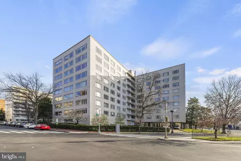2475 Virginia Ave NW #205, Washington, DC 20037