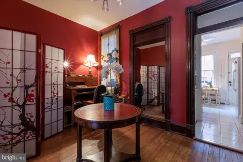 105 8th St SE, Washington, DC 20003 photo 22