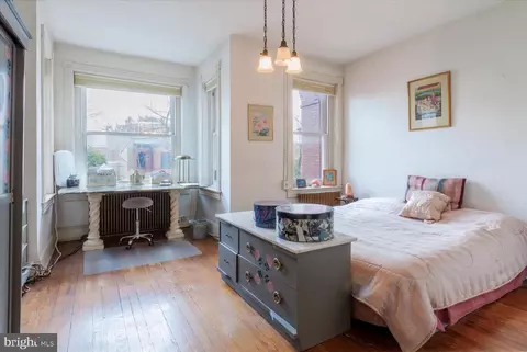 105 8th St SE, Washington, DC 20003 photo 33