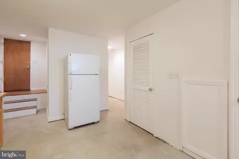105 8th St SE, Washington, DC 20003 photo 46