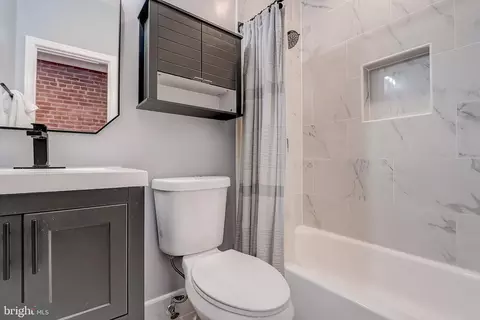 806 I St NE, Washington, DC 20002 photo 42