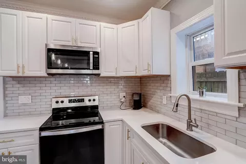 806 I St NE, Washington, DC 20002 photo 22