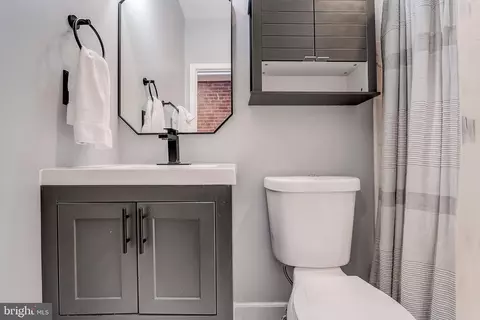 806 I St NE, Washington, DC 20002 photo 39