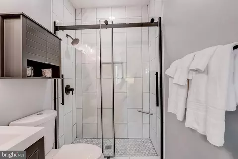 806 I St NE, Washington, DC 20002 photo 32